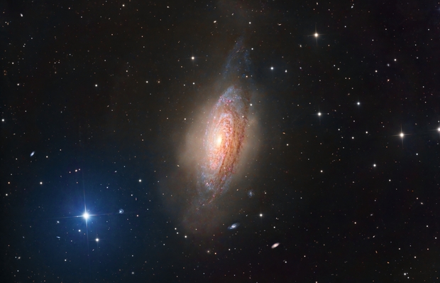 NGC 3521