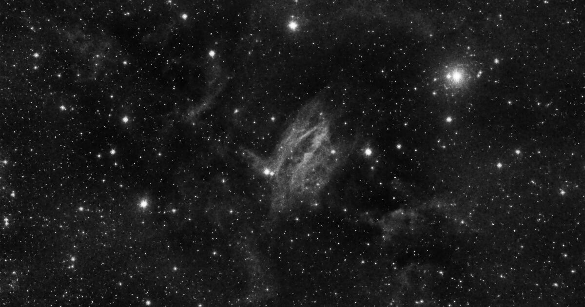 Sh2-73 in grayscale | Telescope Live