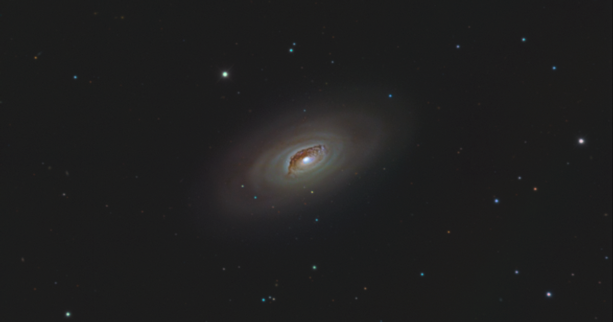 Black Eye Galaxy | Telescope Live