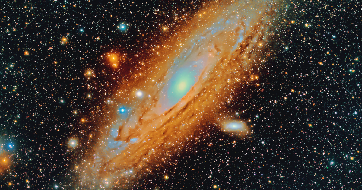 M31 The Andromeda Galaxy Telescope Live