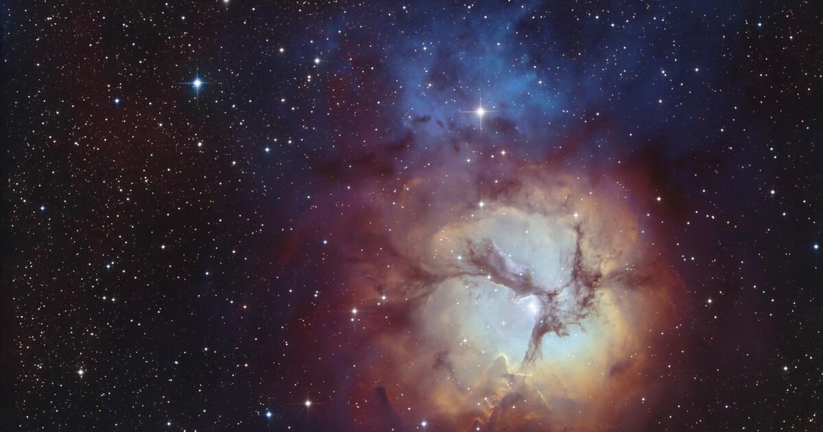 The Trifid Nebula in SHO | Telescope Live