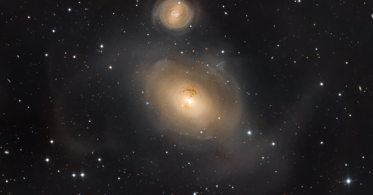 NGC 1316 and NGC 1317 | Telescope Live