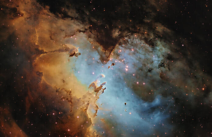 Eagle Nebula & Pillars of Creation