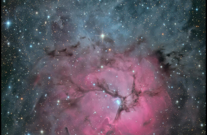 M20 Trifid Nebula close up