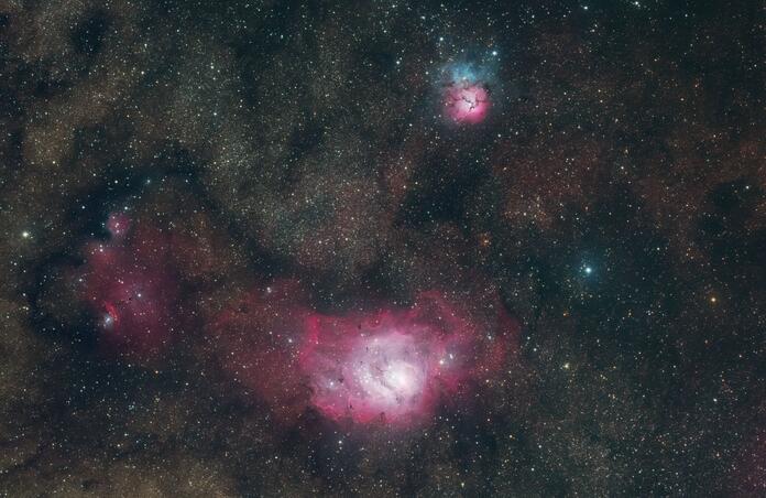 M8 The Laggon and M20 The Trifid Nebula