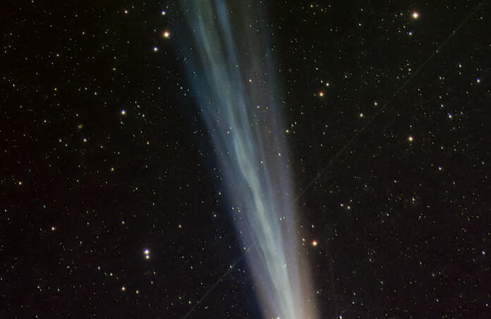 Comet LEONARD