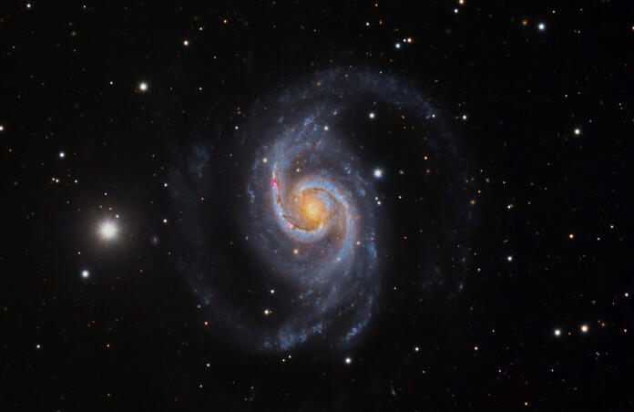 Spanish Dancer NGC 1566