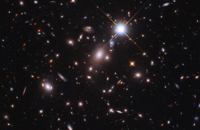 Hubble Image of Lensing