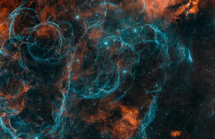 Vela SNR & Pencil Nebula: 2-panel mosaic