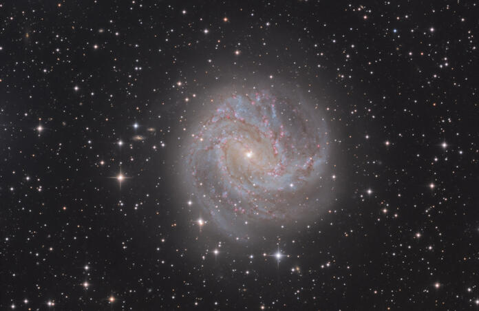 Messier 83 The Southern Pinwheel Galaxy