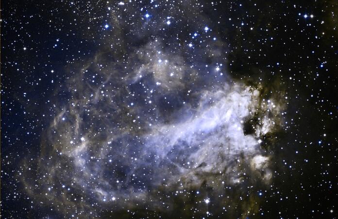 M17 Omega Nebula - false color