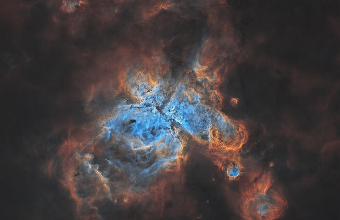 Carina Nebula – NGC 3372 Hubble Palette Starless 