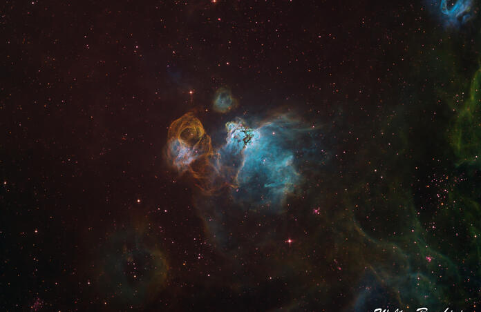 NGC 2032 NGC 2035