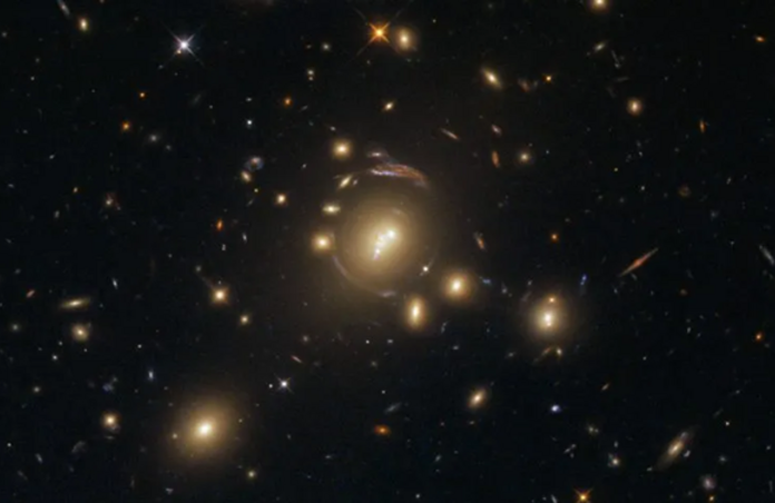 Cluster of Galaxy