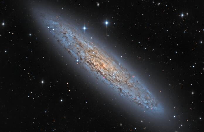 Dust lanes in the Sculptor Galaxy