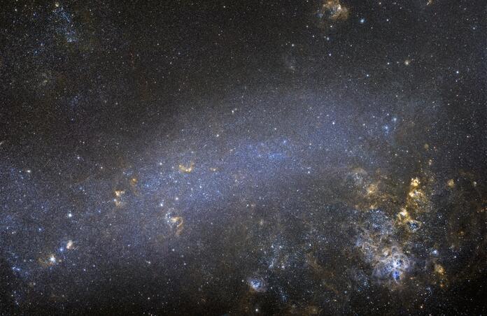  LMC (Large Magellanic Cloud) in HOO