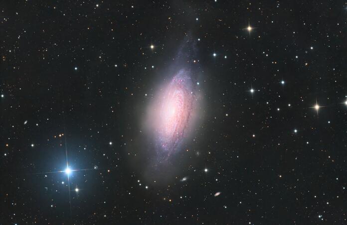NGC 3521