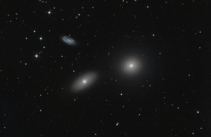 M105, NGC3384, NGC3389