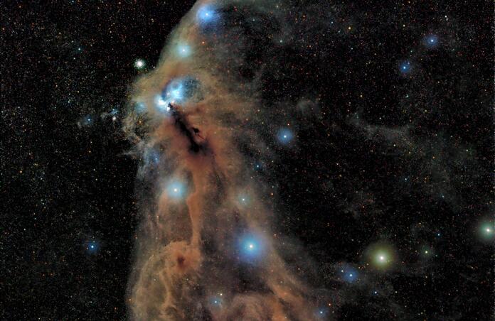 IC 4812