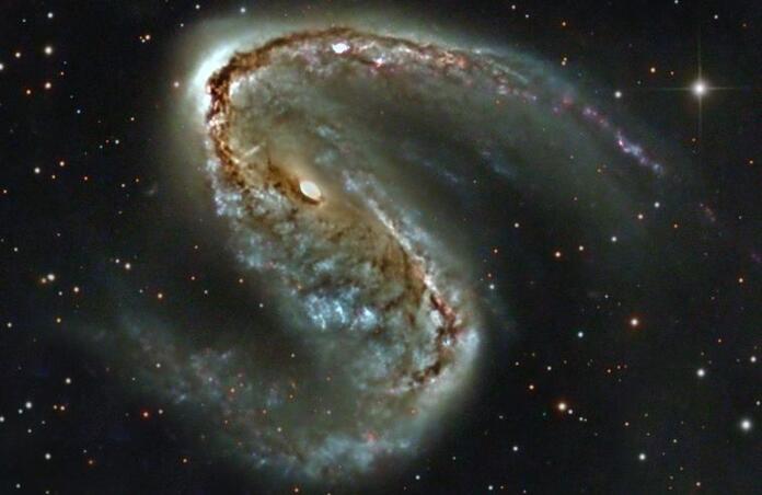 NGC 2442