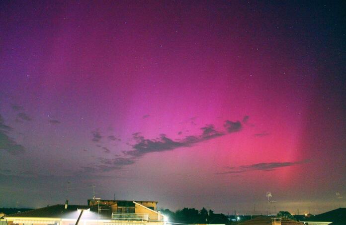 Aurora from northern Italy