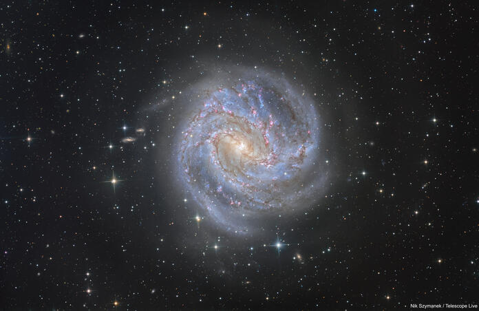 M83 with CCD and CMOS data