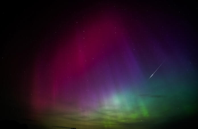 A Meteoric Night Of Aurora