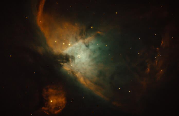 M42