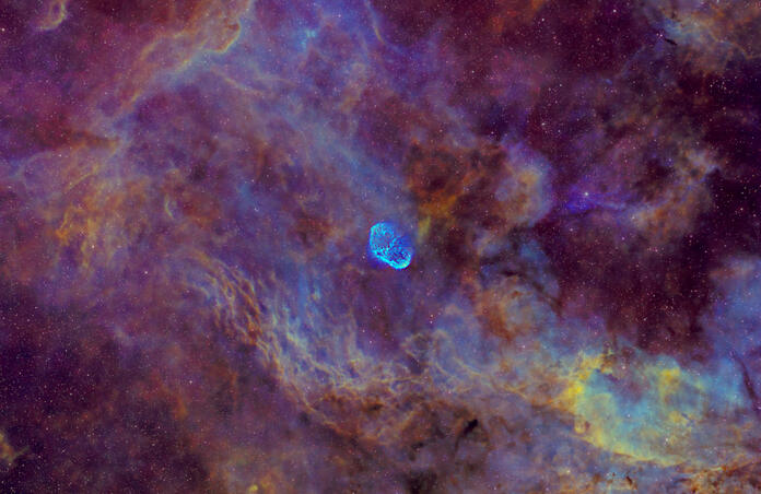 Crescent Nebula