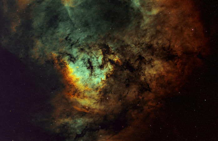 NGC 7822