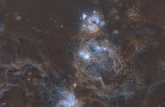 NGC 2077