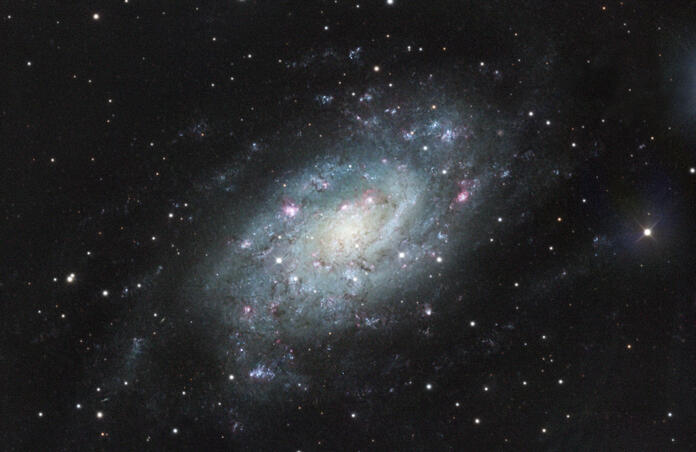 ngc2403