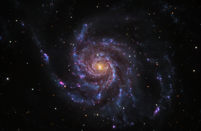 Zoom into m101