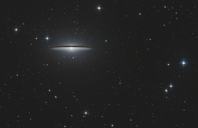 🌌 The Sombrero Galaxy - M104 🎩✨