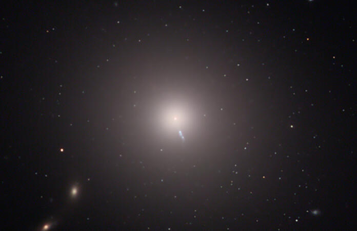 M87