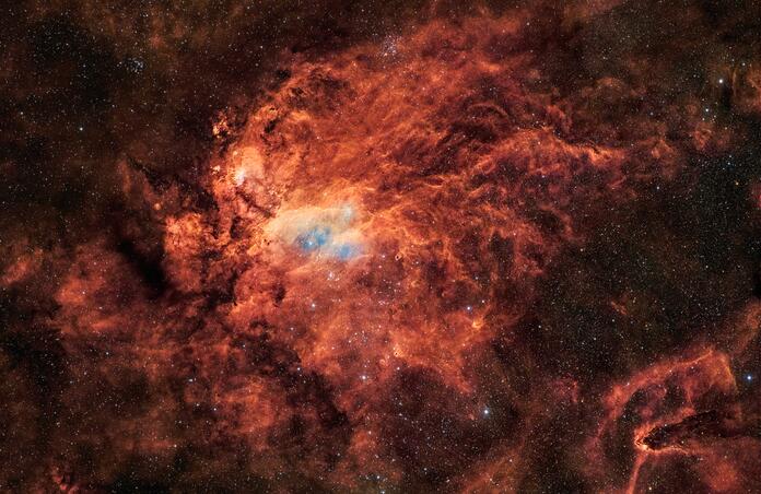 IC 4628