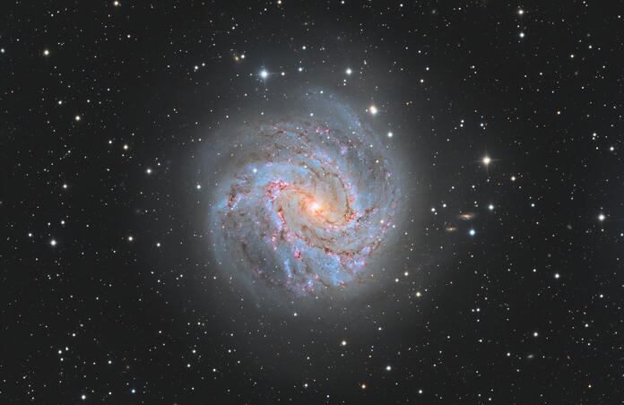 Messier 83
