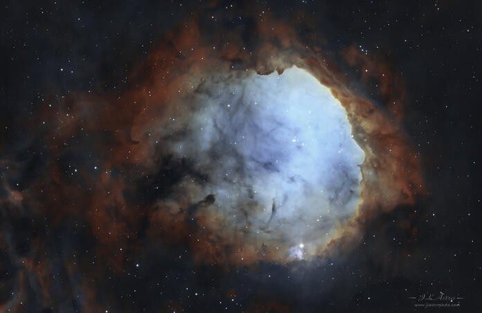 NGC3324