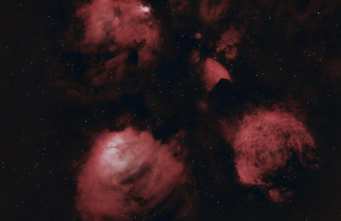 RCW127 Cat's Paw Nebula in HOO