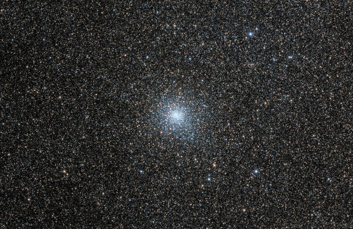 Messier 28