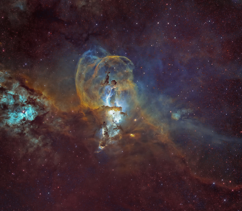 Statue of Liberty Nebula (NGC 3576)