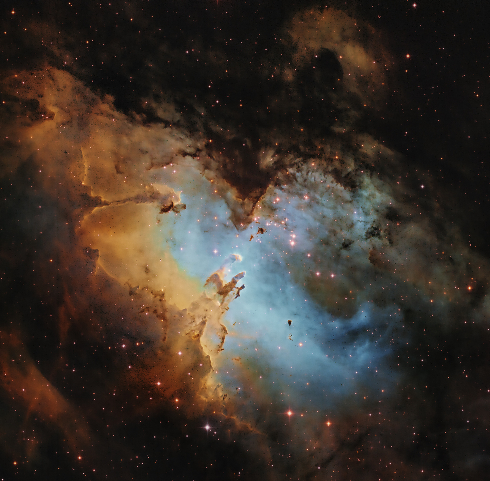 Eagle Nebula & Pillars of Creation