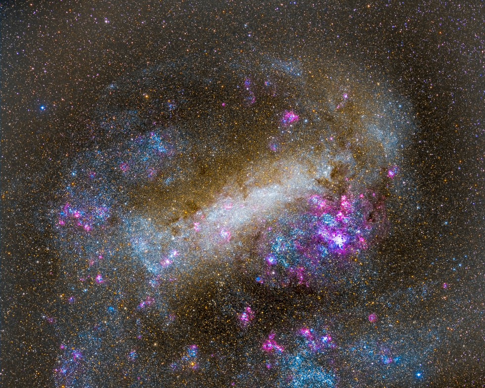 Large Magellanic Cloud One-Click 10MAR2021