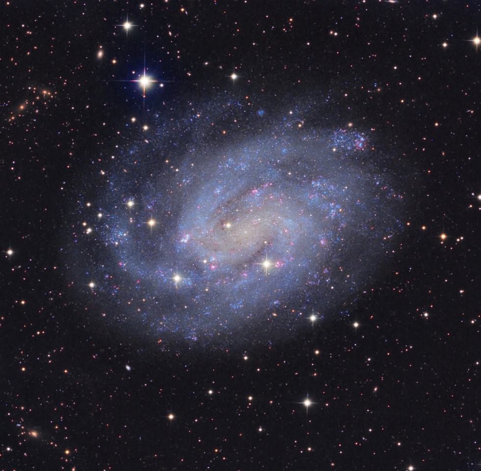 NGC 300 LRGB