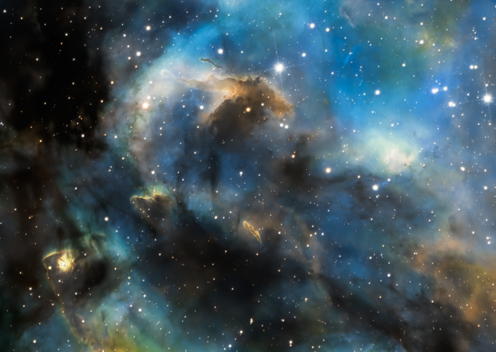 A cropped section of the Carina Nebula 