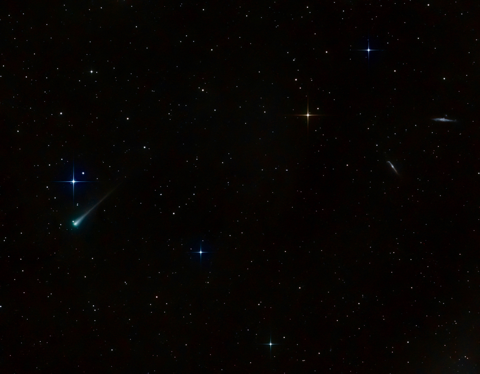 Comet C/2021 A1 Leonard close to Whale Galaxy