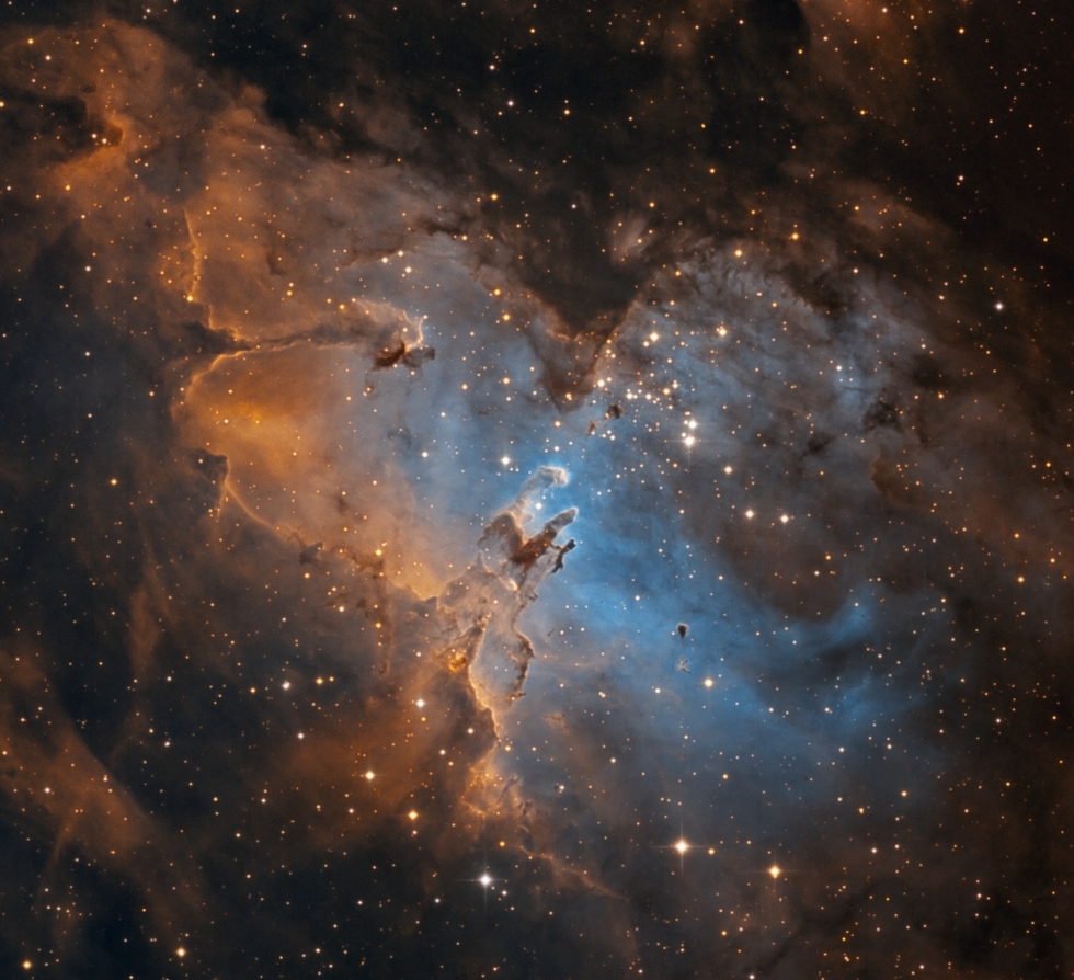 Eagle Nebula SHO CHI-1 Obs-Bundle | Telescope Live