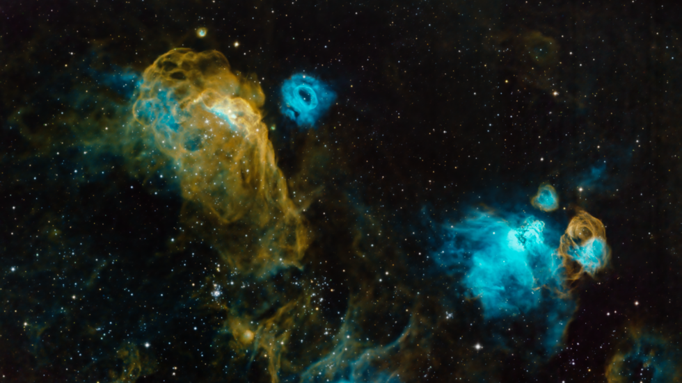 NGC 2014 and NGC 2032