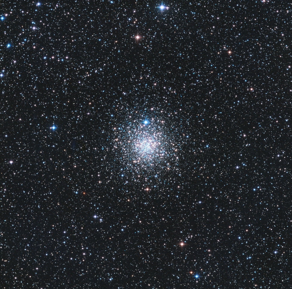 NGC 4833