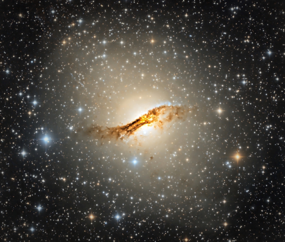 Centaurus A (NGC 5128, Caldwell 77)